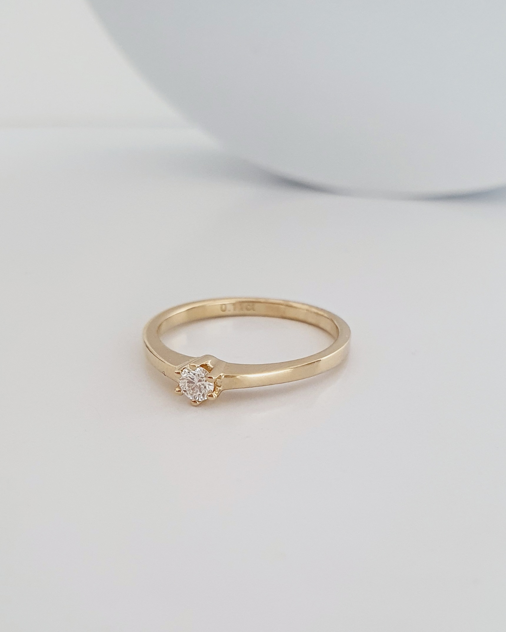 Prsteň Evelyn B137P 14kt zlato prírodný diamant 0,11 ct